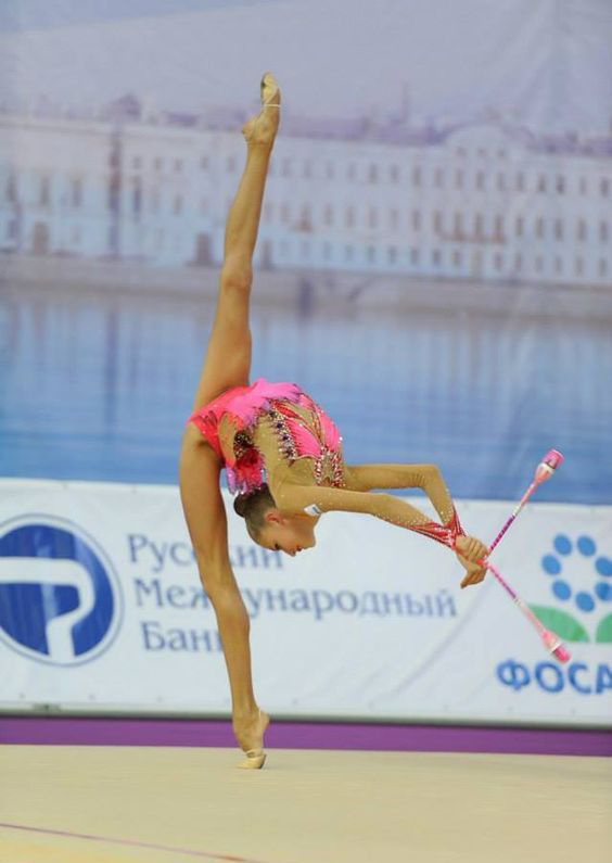 Clubs - International Rhythmic Gymnastics & Ballet