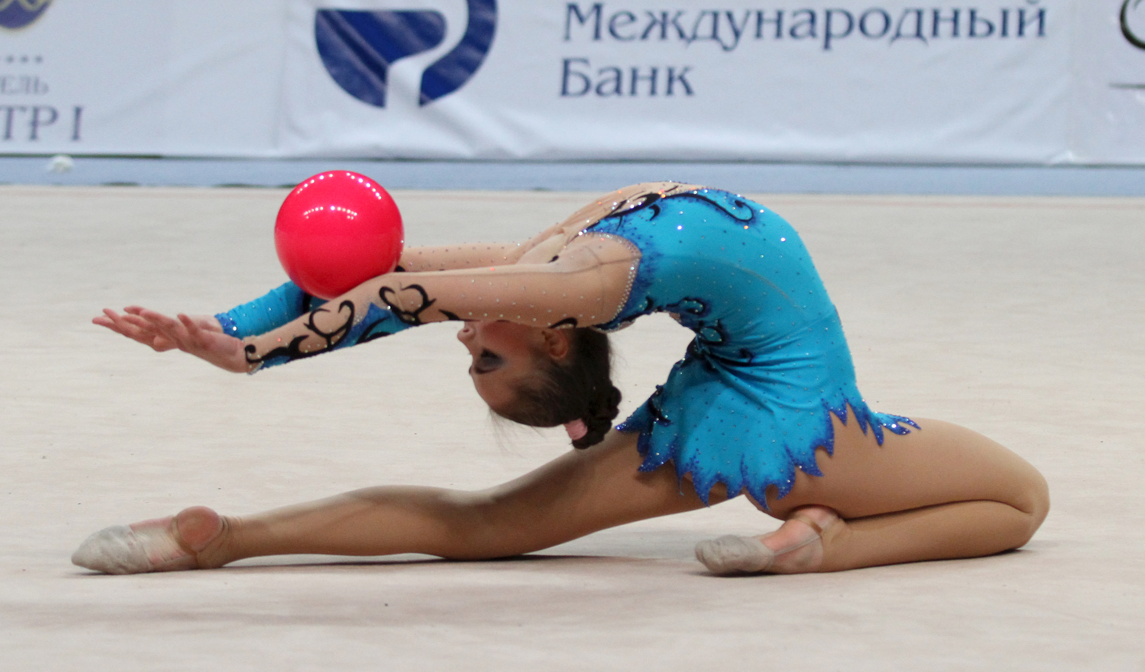 Rhythmic Gymnastics – Fun, Confidence & Competitive Training!